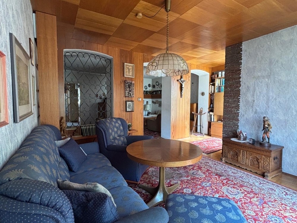 Vielseitiges Wohn- und Geschäftshaus in Hof – zentrale Lage, 130 qm Wohnen + 142 qm Gewerbe &ndash; Foto 4