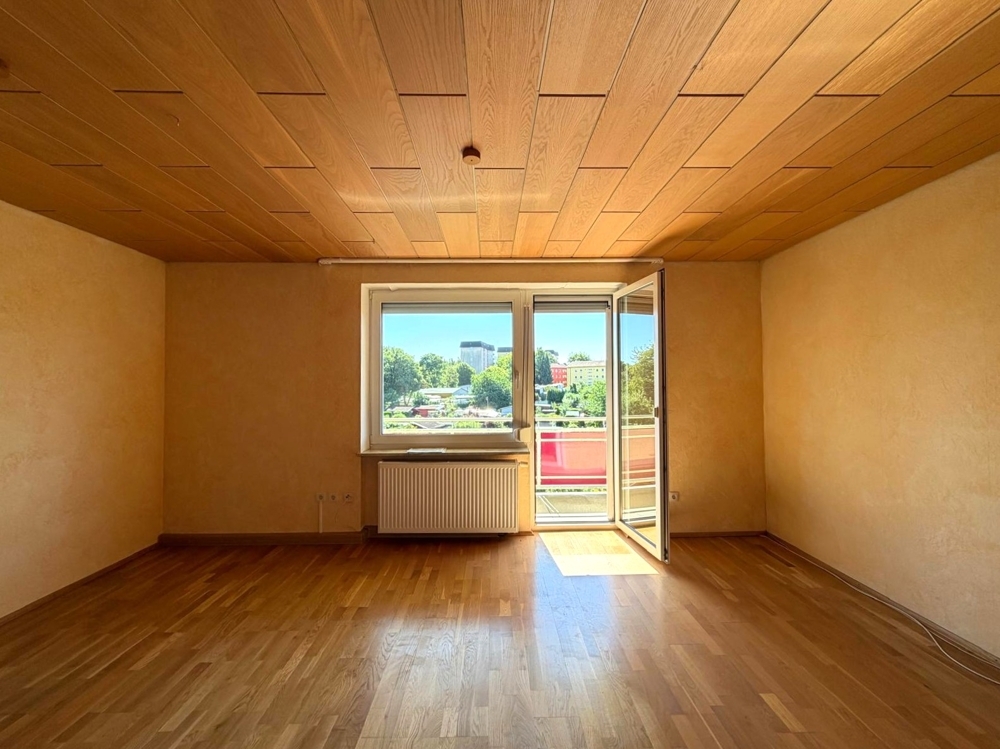 Eigennutzung oder Kapitalanlage: Freie 3-Zimmer-Wohnung in Hof mit Balkon, Garage und Grünblick &ndash; Foto 5