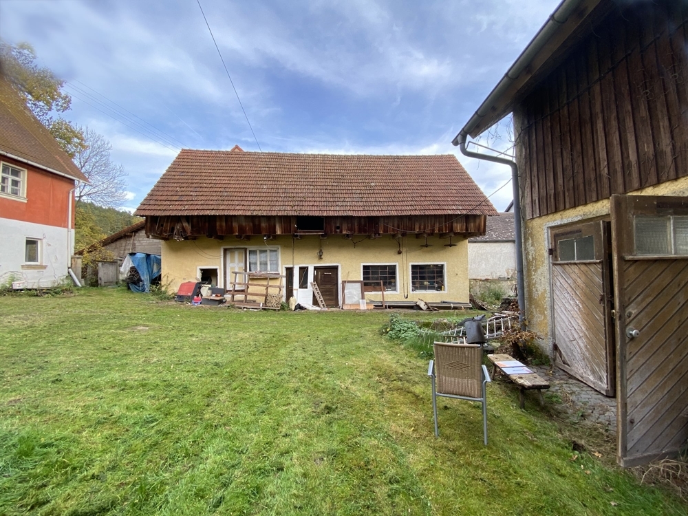 Weiden/Nähe : Vierseithof mit genehmigtem Sanierungskonzept (6 WE) BodenRichtwert 250€ &ndash; Foto 3
