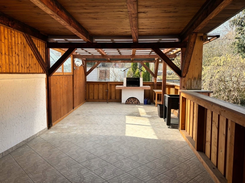 Reihenmittelhaus in zentraler Lage von Naila bietet ein großzügiges Zuhause &ndash; Foto 11