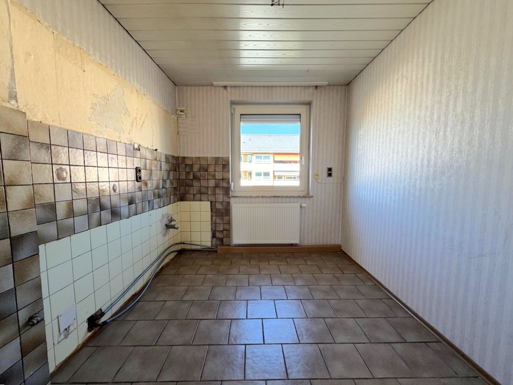 Eigennutzung oder Kapitalanlage: Freie 3-Zimmer-Wohnung in Hof mit Balkon, Garage und Grünblick &ndash; Foto 9