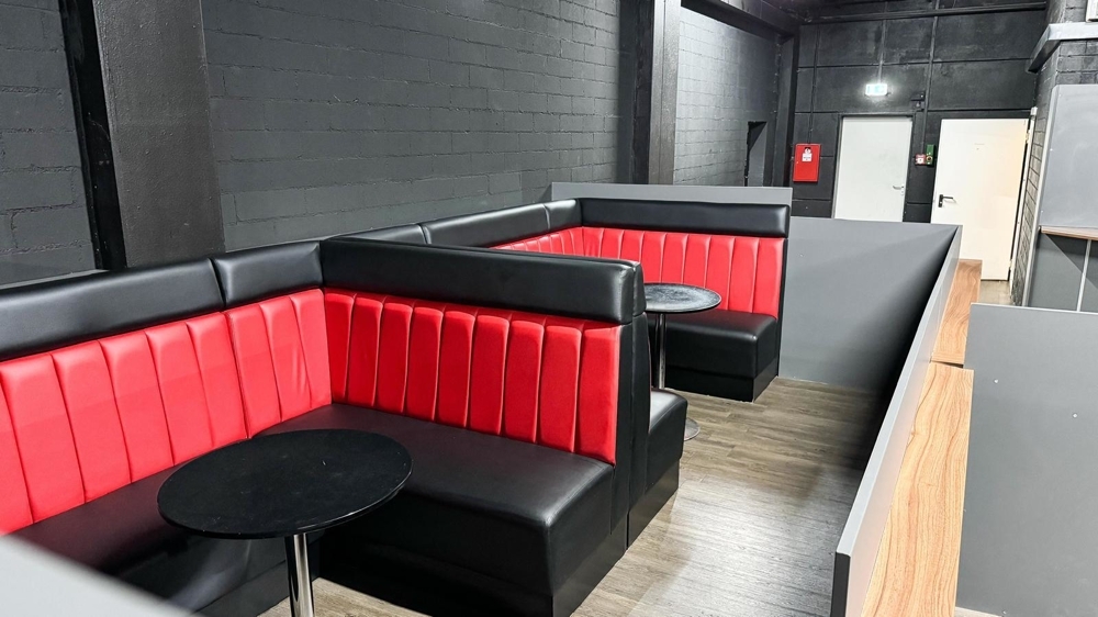 Attraktive Gewerbeimmobilie in Tirschenreuth: 9.5% Rendite!
Verkaufsfläche -Diskothek – Spielothek – Bistro – Parkplatz &ndash; Foto 16