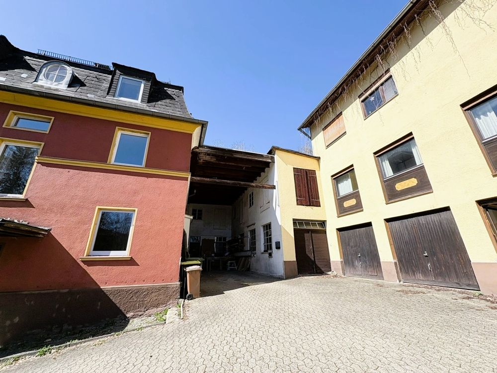 Vielseitiges Immobilienensemble mit zwei Gebäuden, Gewerbefläche und großem Entwicklungspotenzial in Lichtenberg &ndash; Foto 19