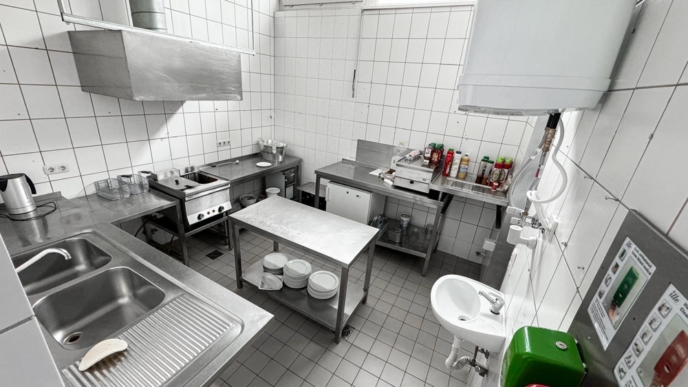 Attraktive Gewerbeimmobilie in Tirschenreuth: 9.5% Rendite!
Verkaufsfläche -Diskothek – Spielothek – Bistro – Parkplatz &ndash; Foto 13