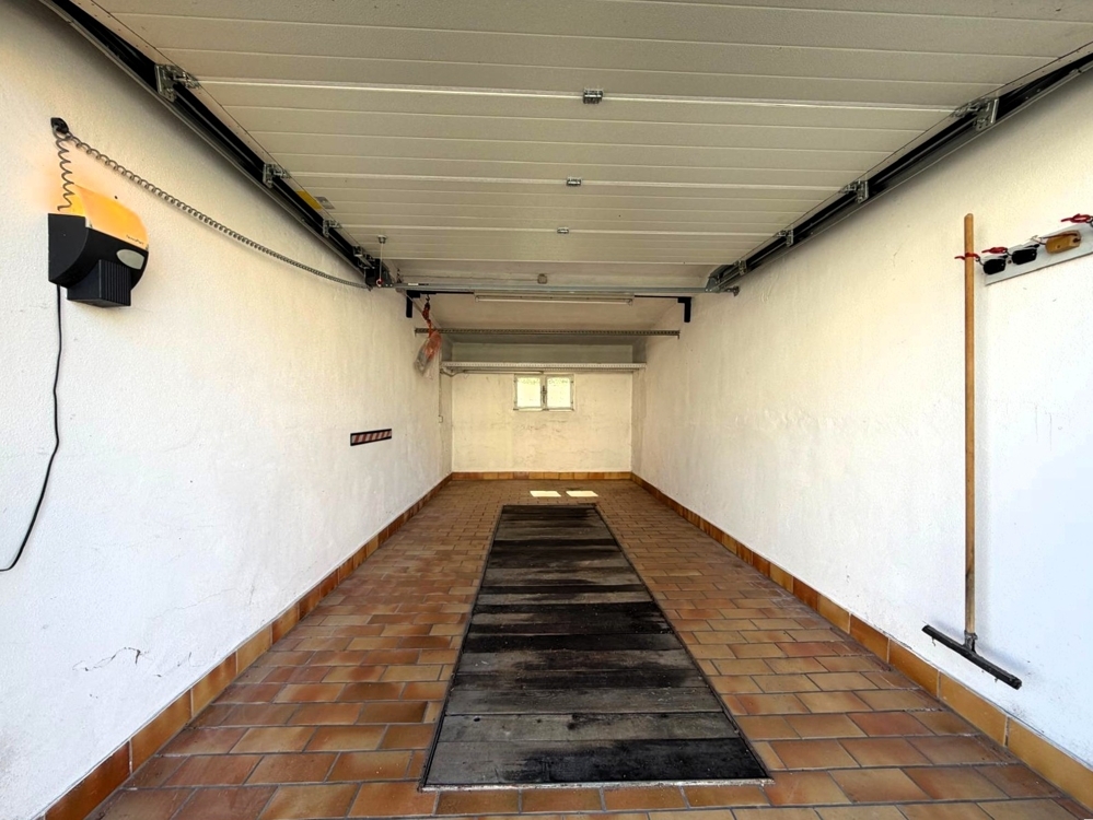 Eigennutzung oder Kapitalanlage: Freie 3-Zimmer-Wohnung in Hof mit Balkon, Garage und Grünblick &ndash; Foto 17