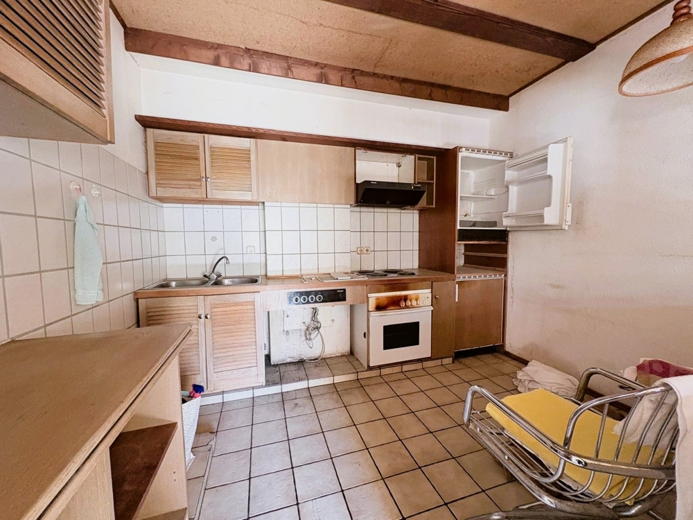 Vielseitiges Immobilienensemble mit zwei Gebäuden, Gewerbefläche und großem Entwicklungspotenzial in Lichtenberg &ndash; Foto 6