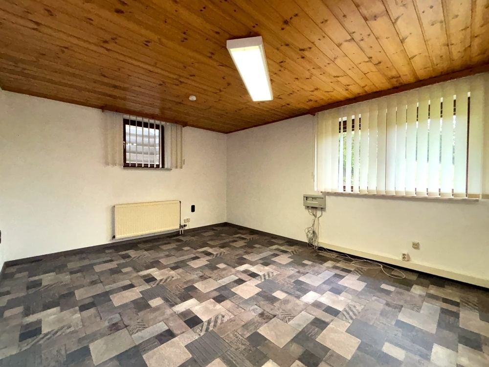 Zentrale Bürofläche in Rehau zu vermieten – Ideal für Kanzlei, Praxis oder Büro &ndash; Foto 7