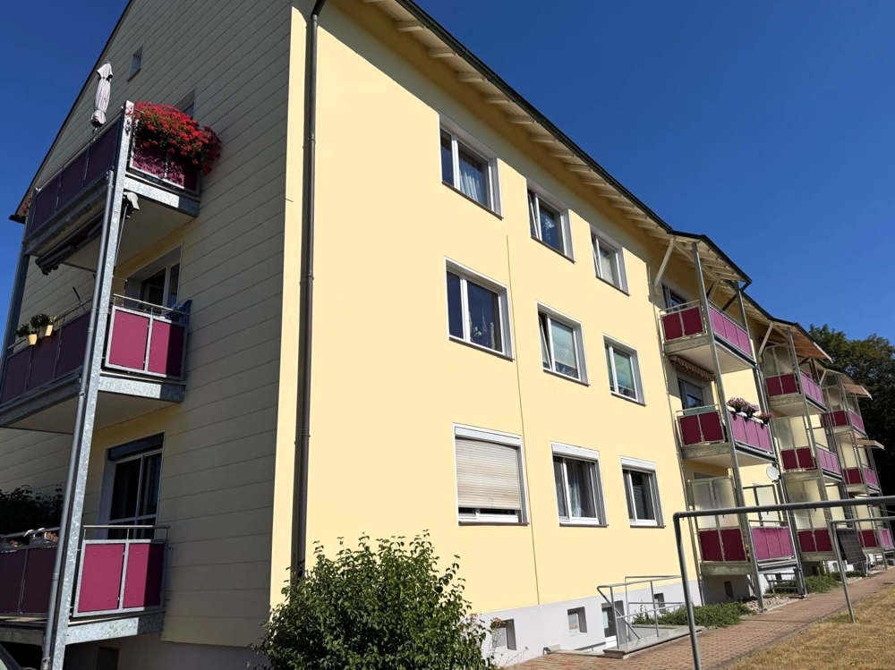 Eigennutzung oder Kapitalanlage: Freie 3-Zimmer-Wohnung in Hof mit Balkon, Garage und Grünblick &ndash; Foto 16