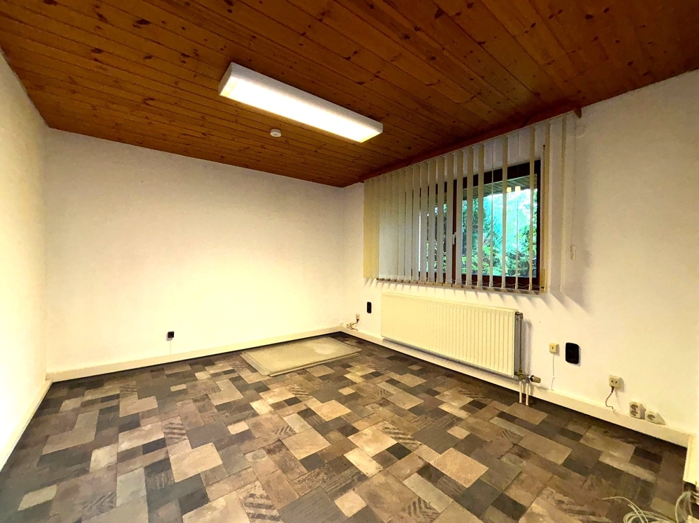 Zentrale Bürofläche in Rehau zu vermieten – Ideal für Kanzlei, Praxis oder Büro &ndash; Foto 6