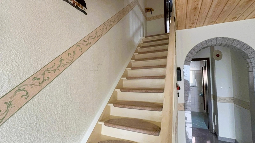 Charmantes Wohnhaus mit Wintergarten und vielseitigen Nutzungsmöglichkeiten in Leupoldsgrün &ndash; Foto 4